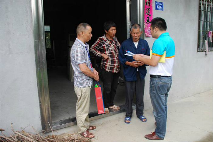 城厢：入户宣讲“扫黑除恶”