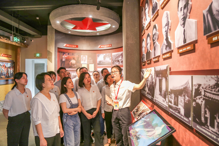 莆田：追寻红色记忆 缅怀革命先辈