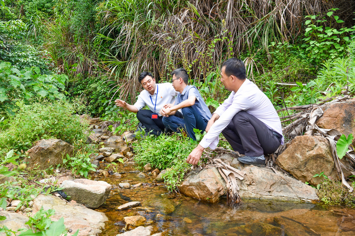 城厢：铁纪护航一溪碧水长清